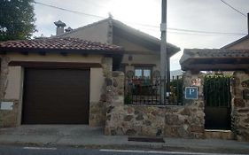 Pension Trescasas
